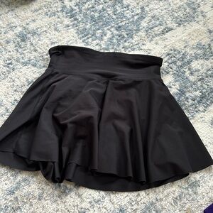KIDS XL OR WOMENS XS tennis skirt